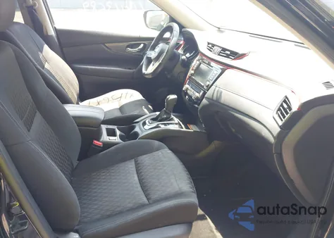 2018 Nissan Rogue Sv z USA, uszkodzony, nr VIN KNMAT2MV3JP615261